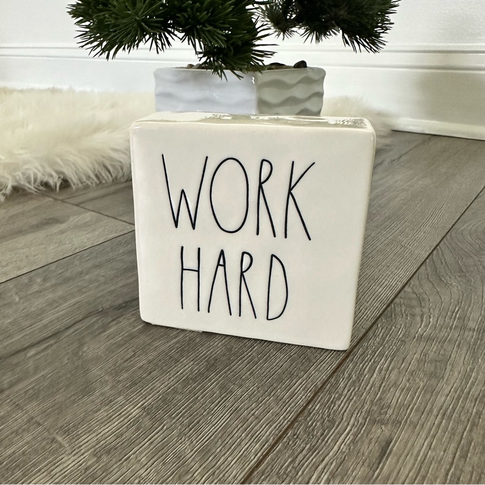 NWT Rae Dunn Artesian Collection Home Decor